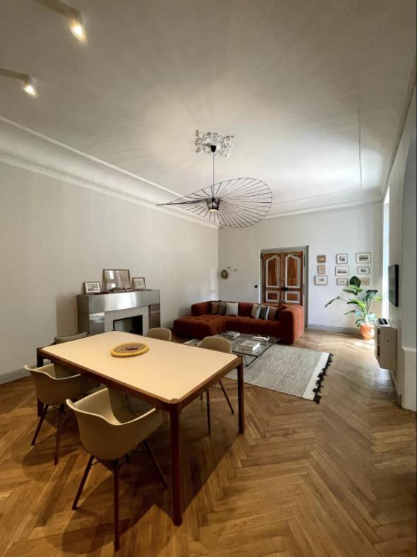 Le Jardin Des Etudes - Terrasse - Mansion 300 Years Apartment Avignon
